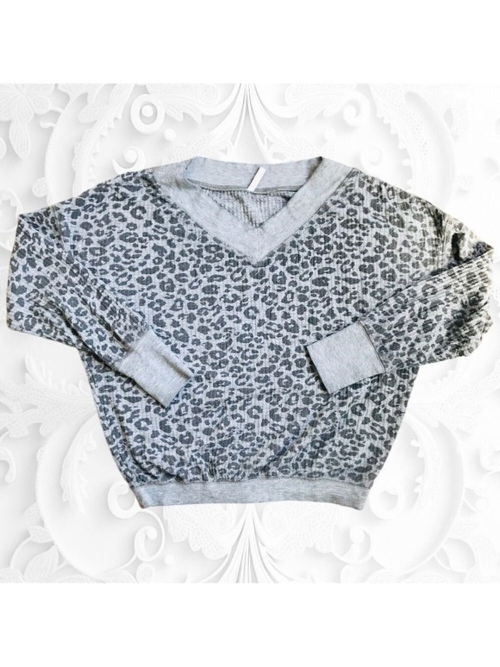 Z Supply Grey Lightly Ribbed Animal Print Dolman Sleeved Slightly Cropped Top